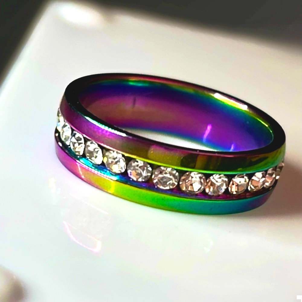 NWT Rainbow band Ring with zircon inlay NWT - Picture 2 of 11